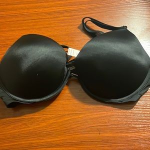 Victoria’s Secret Very Sexy Push Up Bra